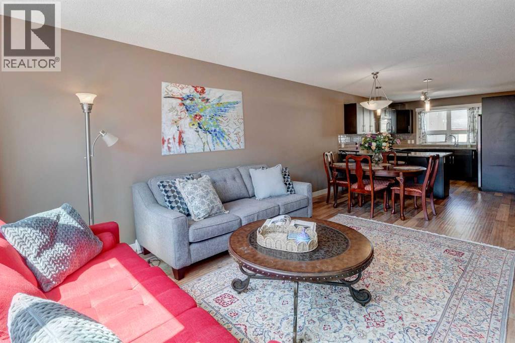 336 Covecreek Circle NE, Calgary, Alberta