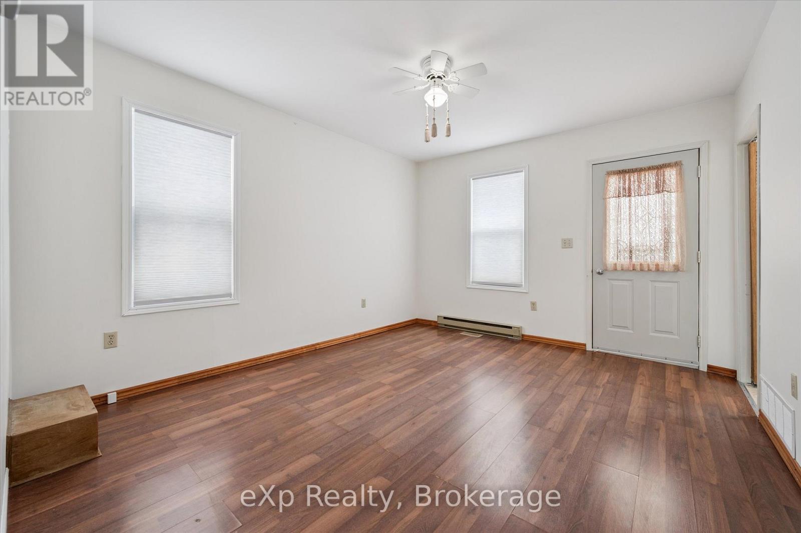 8 West Street, Perth East, Ontario  N0K 1M0 - Photo 17 - X12628764