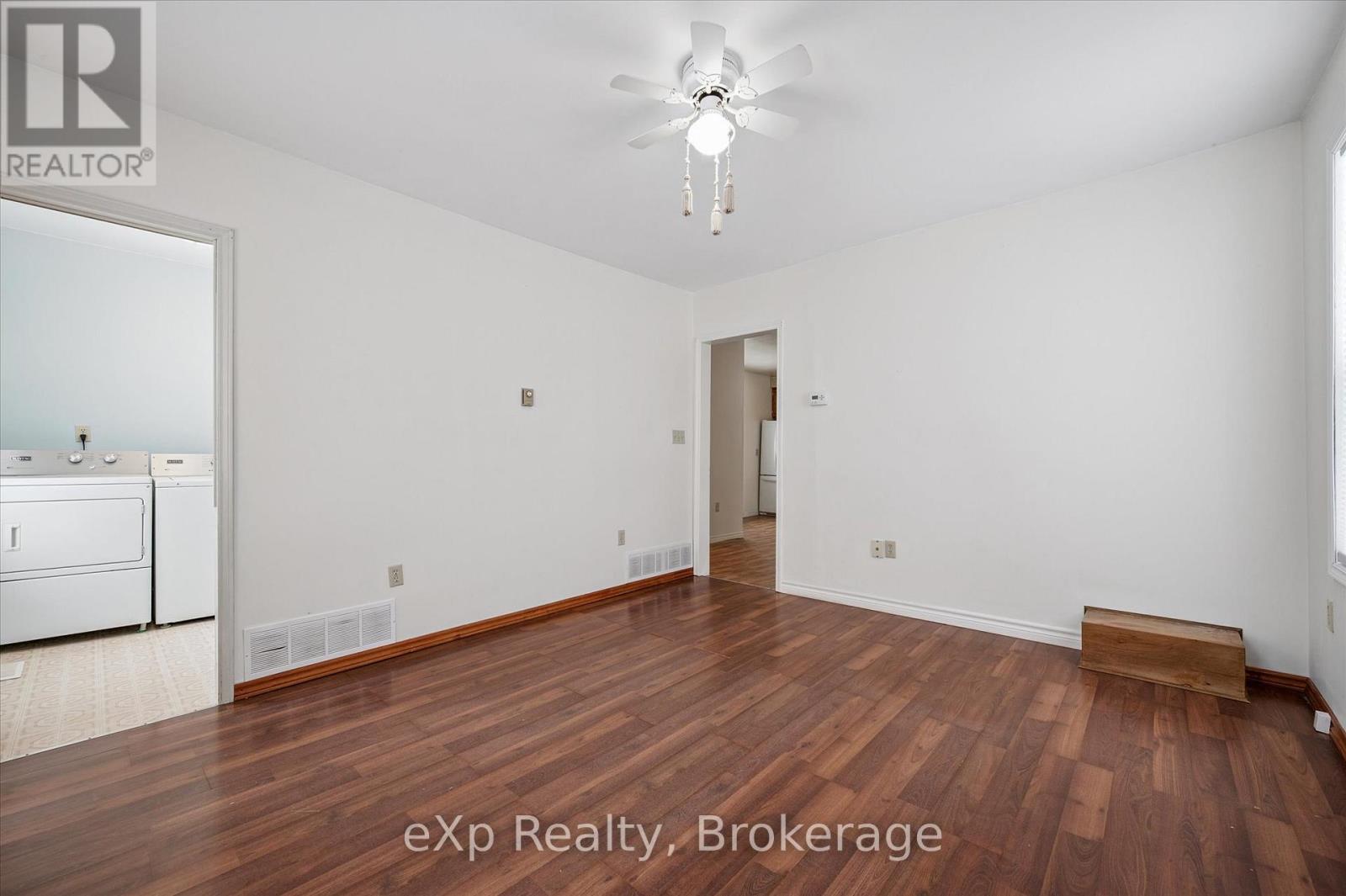 8 West Street, Perth East, Ontario  N0K 1M0 - Photo 19 - X12628764