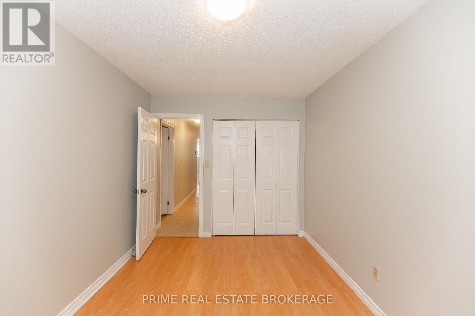 2 - 219 Emerson Avenue, London South, Ontario  N5Z 3L5 - Photo 19 - X12628736