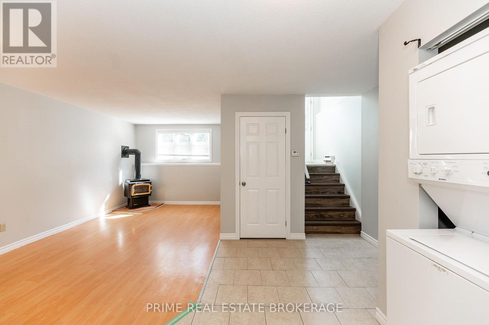 2 - 219 Emerson Avenue, London South, Ontario  N5Z 3L5 - Photo 4 - X12628736