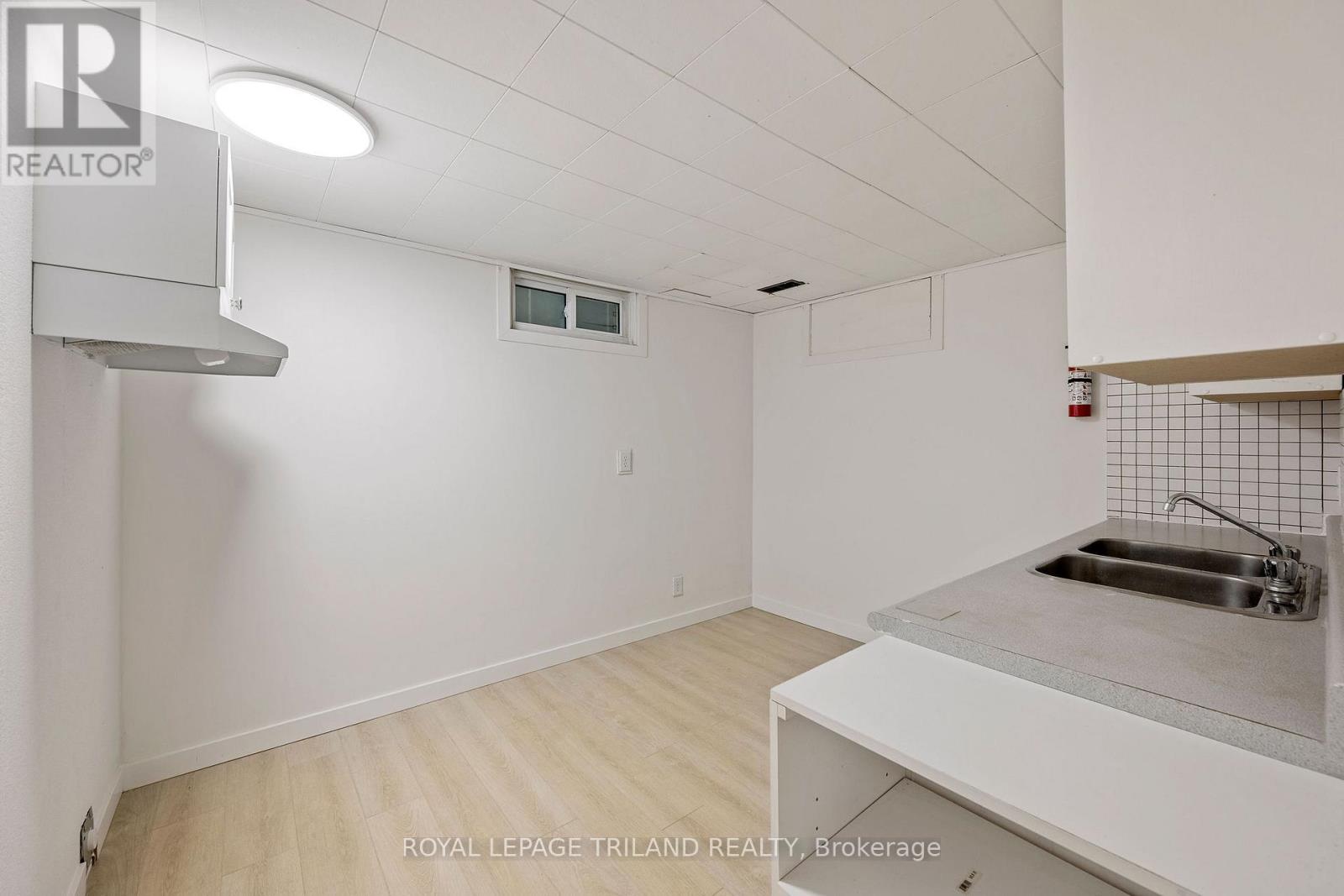 264 Trott Drive, London North, Ontario  N6G 1B5 - Photo 33 - X12628738