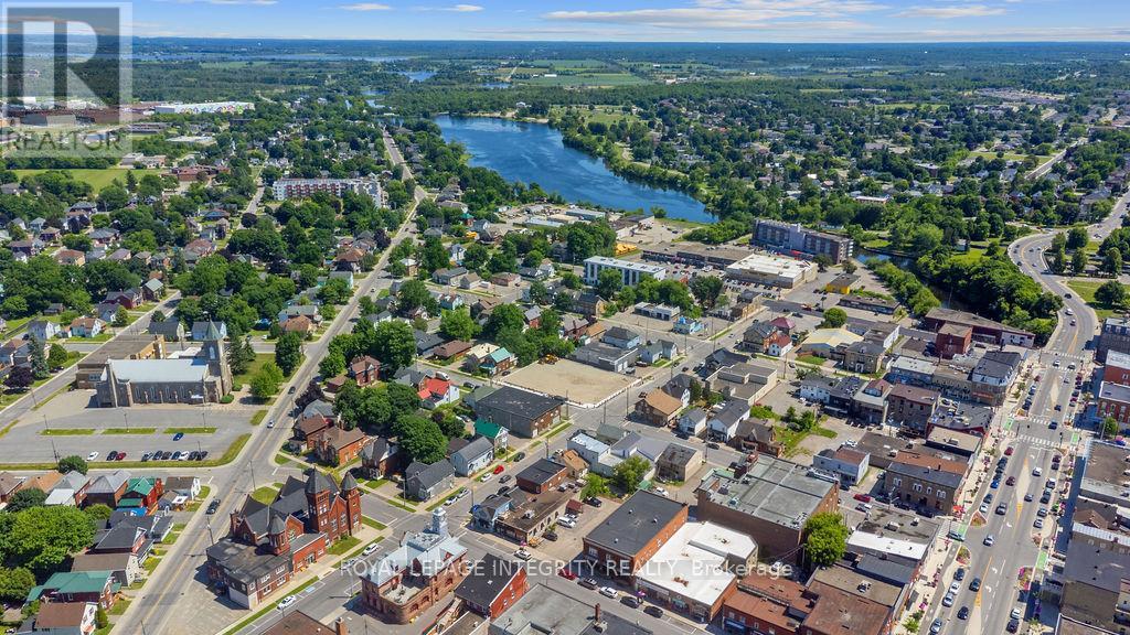 32 Market Street N, Smiths Falls, Ontario  K7A 2E6 - Photo 18 - X12628712