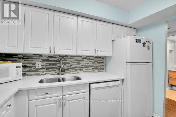 303 - 1500 Riverside Drive, Ottawa, Ontario K1G 4J4 - Photo 18 - X12628728