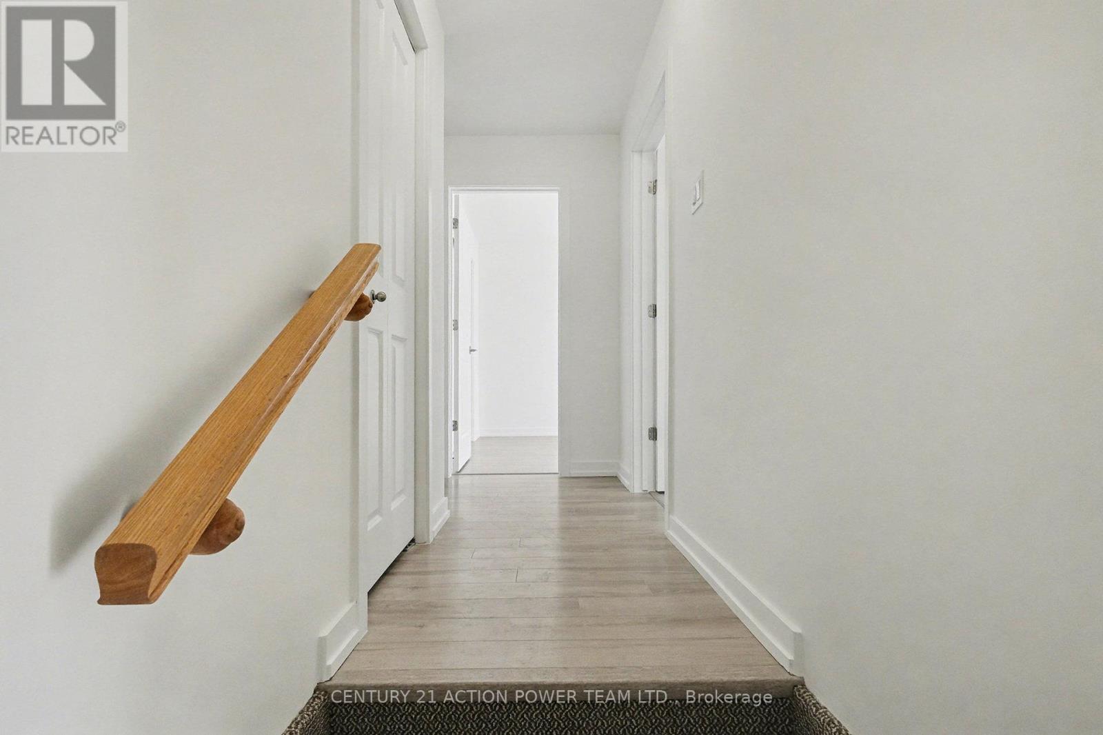 99 St Moritz Trail E, Russell, Ontario  K0A 1W0 - Photo 13 - X12628746