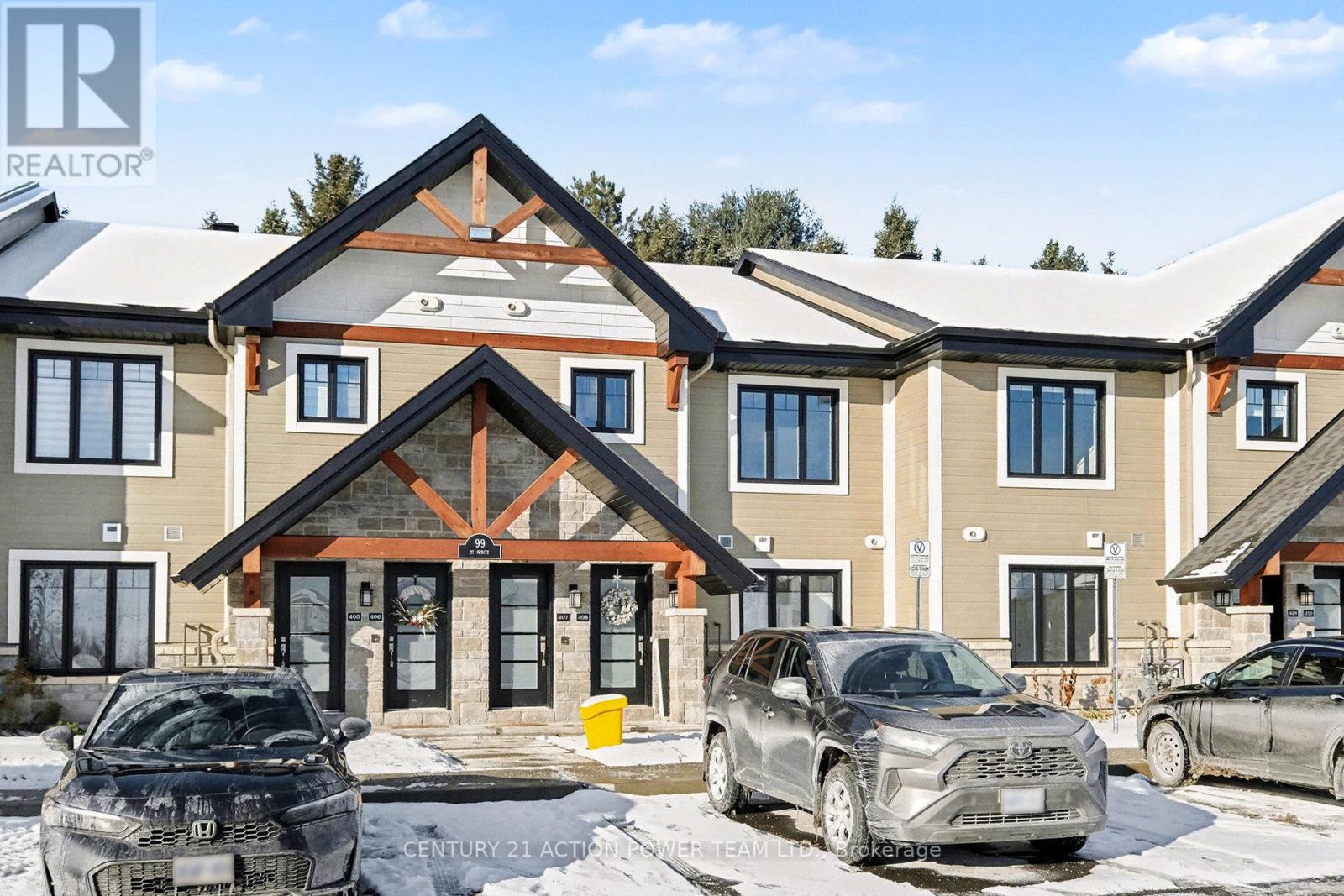 99 St Moritz Trail E, Russell, Ontario  K0A 1W0 - Photo 2 - X12628746