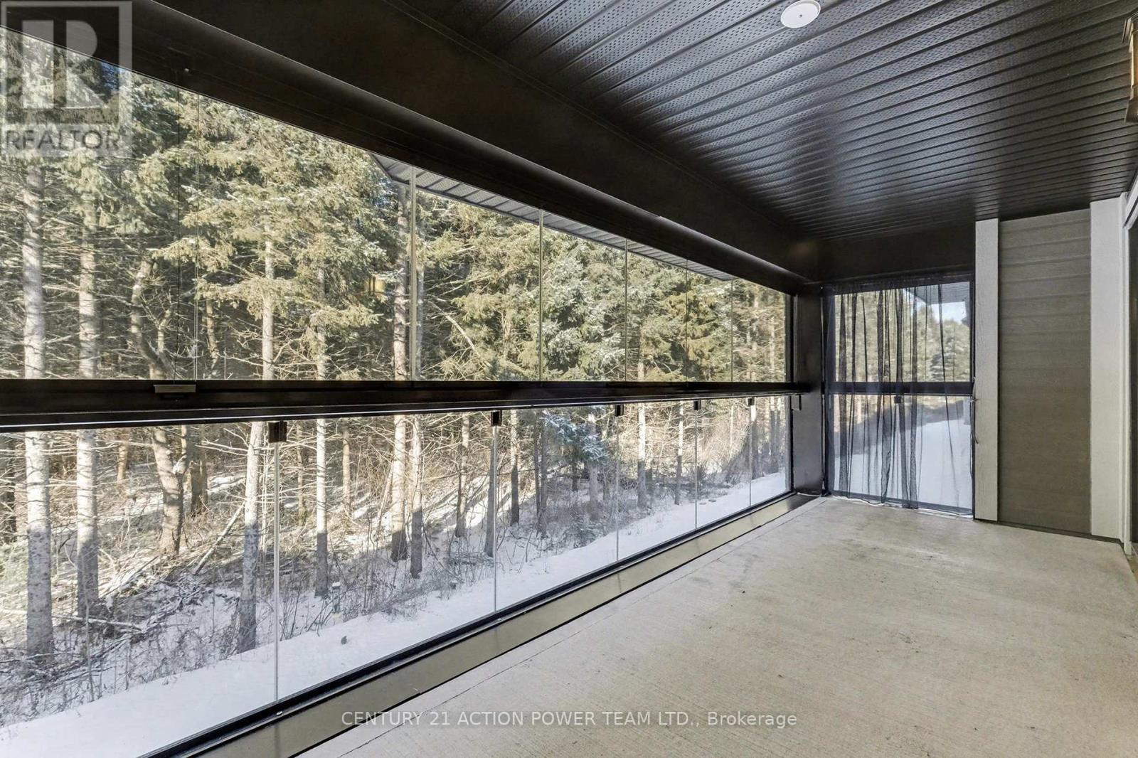 99 St Moritz Trail E, Russell, Ontario  K0A 1W0 - Photo 20 - X12628746