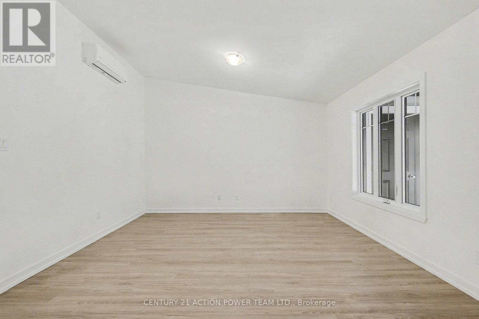 99 St Moritz Trail E, Russell, Ontario  K0A 1W0 - Photo 7 - X12628746