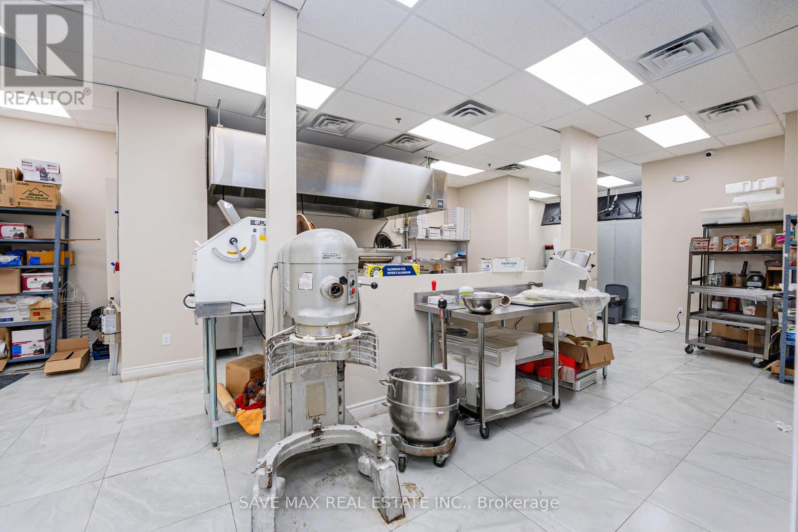 103 - 60 Frederick Street, Kitchener, Ontario  N2H 0L7 - Photo 3 - X12628664