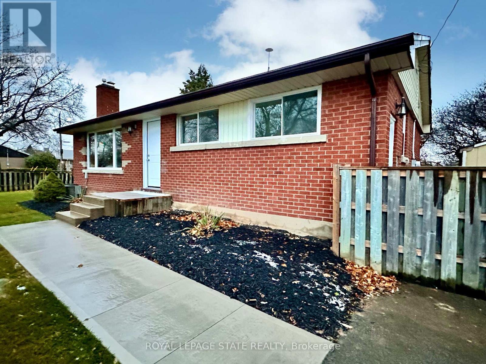 Lower - 10 Glenellen Drive, St. Catharines, Ontario  L2M 5Y7 - Photo 5 - X12628690