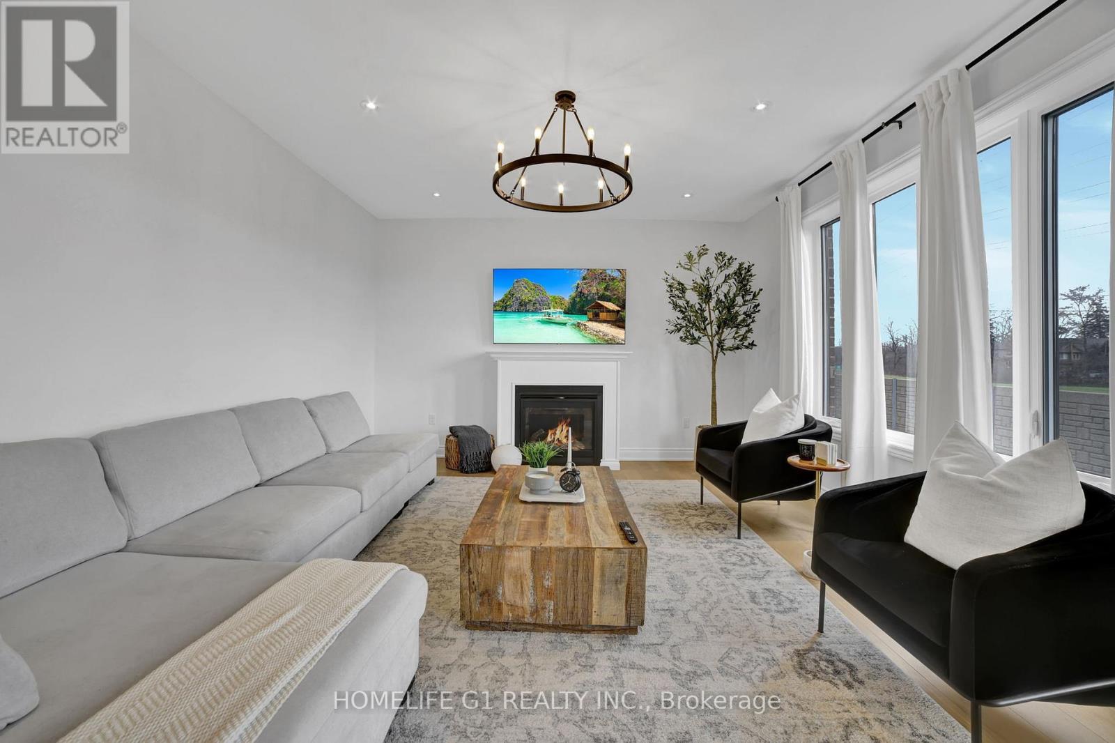 24 Cesar Place, Hamilton, Ontario  L9G 0G3 - Photo 11 - X12628694