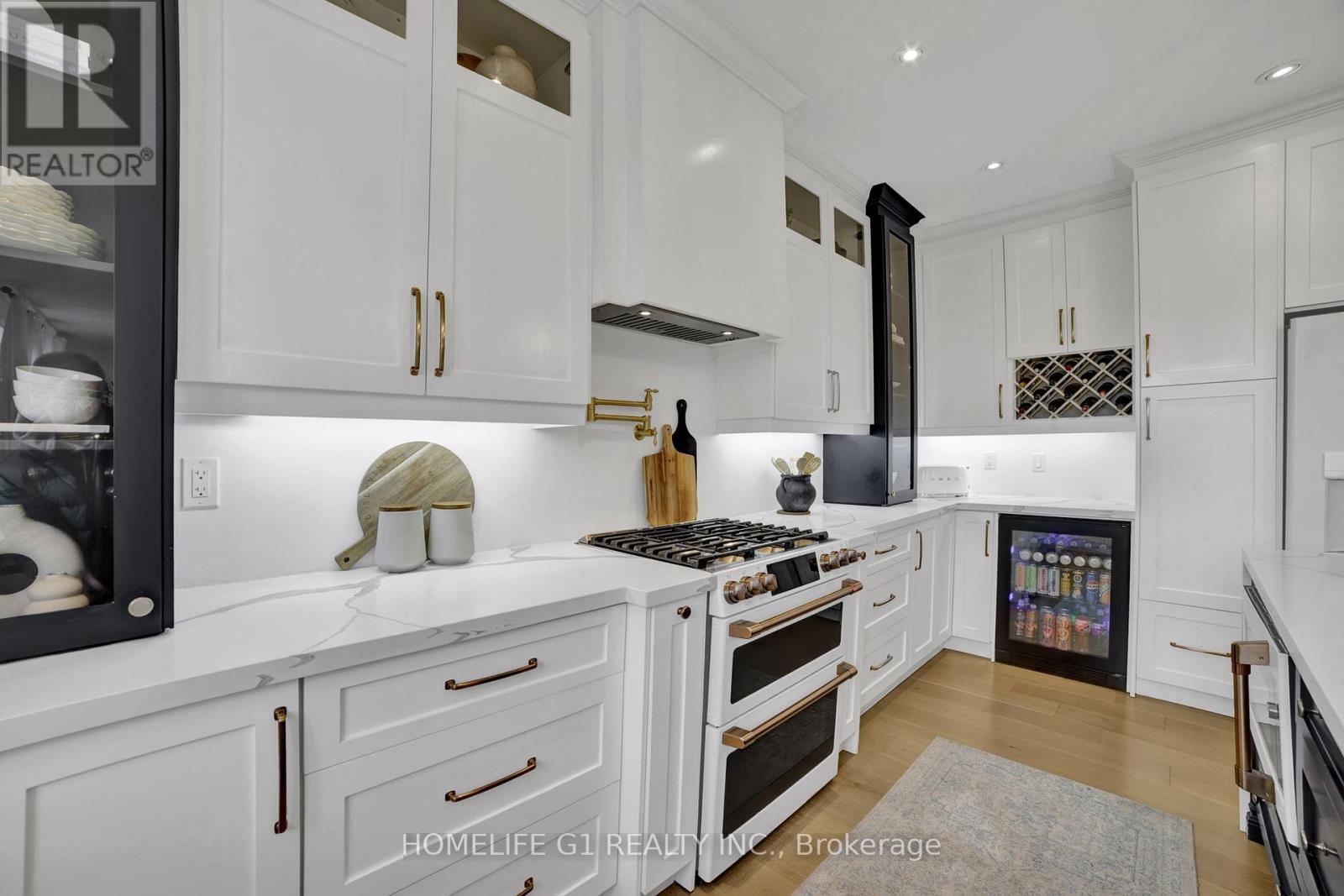 24 Cesar Place, Hamilton, Ontario  L9G 0G3 - Photo 16 - X12628694