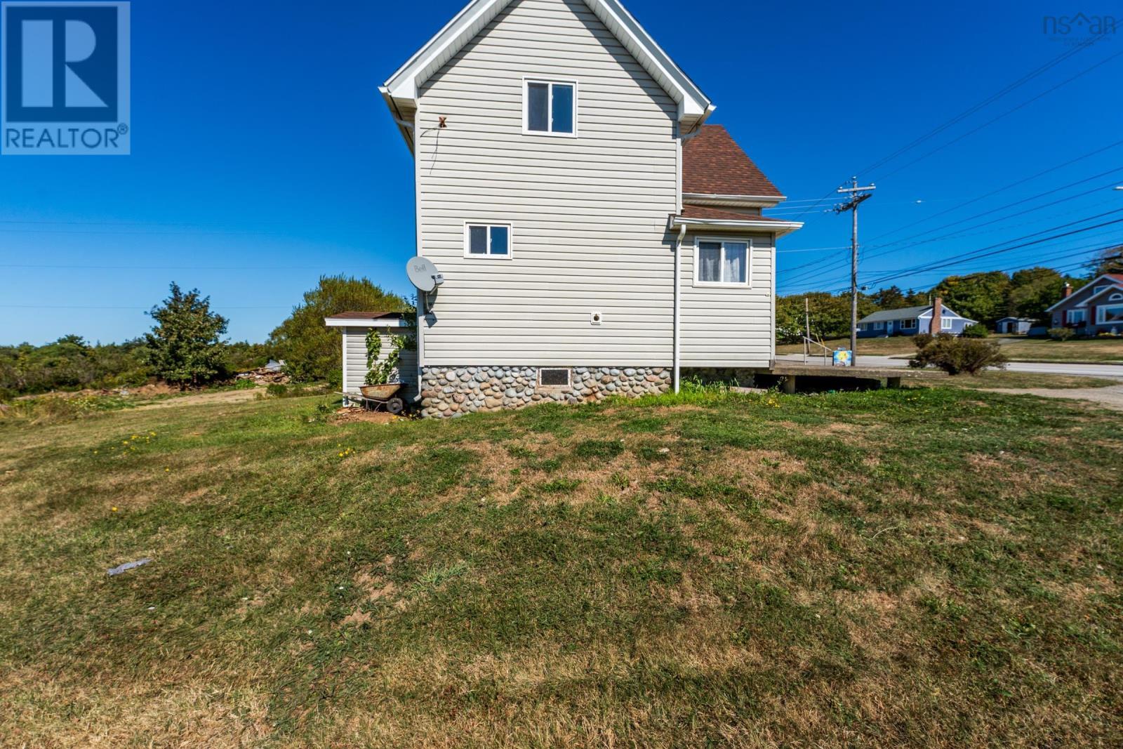 8419 Highway 1, Meteghan, Nova Scotia  B0W 2J0 - Photo 8 - 202523625