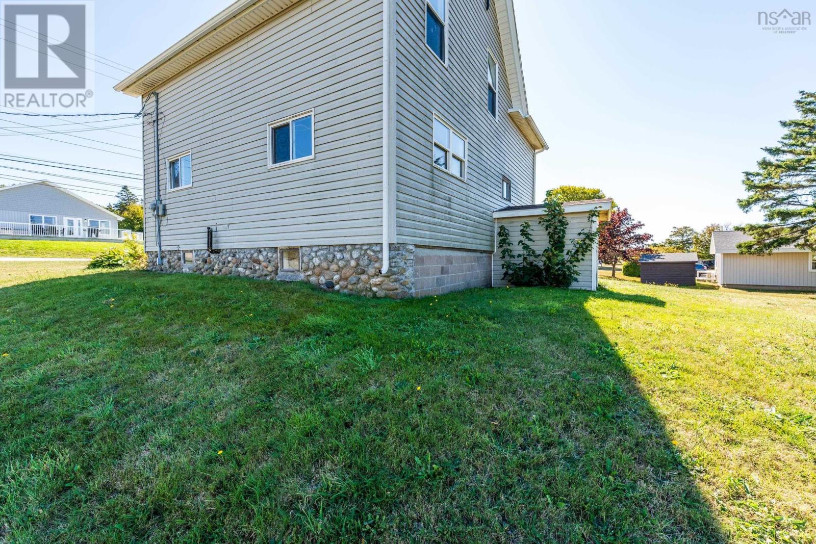 8419 Highway 1, Meteghan, Nova Scotia  B0W 2J0 - Photo 6 - 202523625