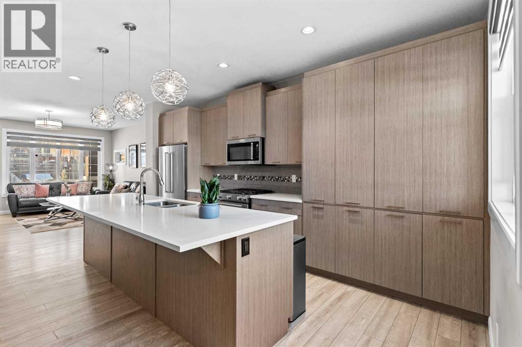 18 Evanscrest Heights Nw, Calgary, Alberta  T3P 0S3 - Photo 13 - A2274763