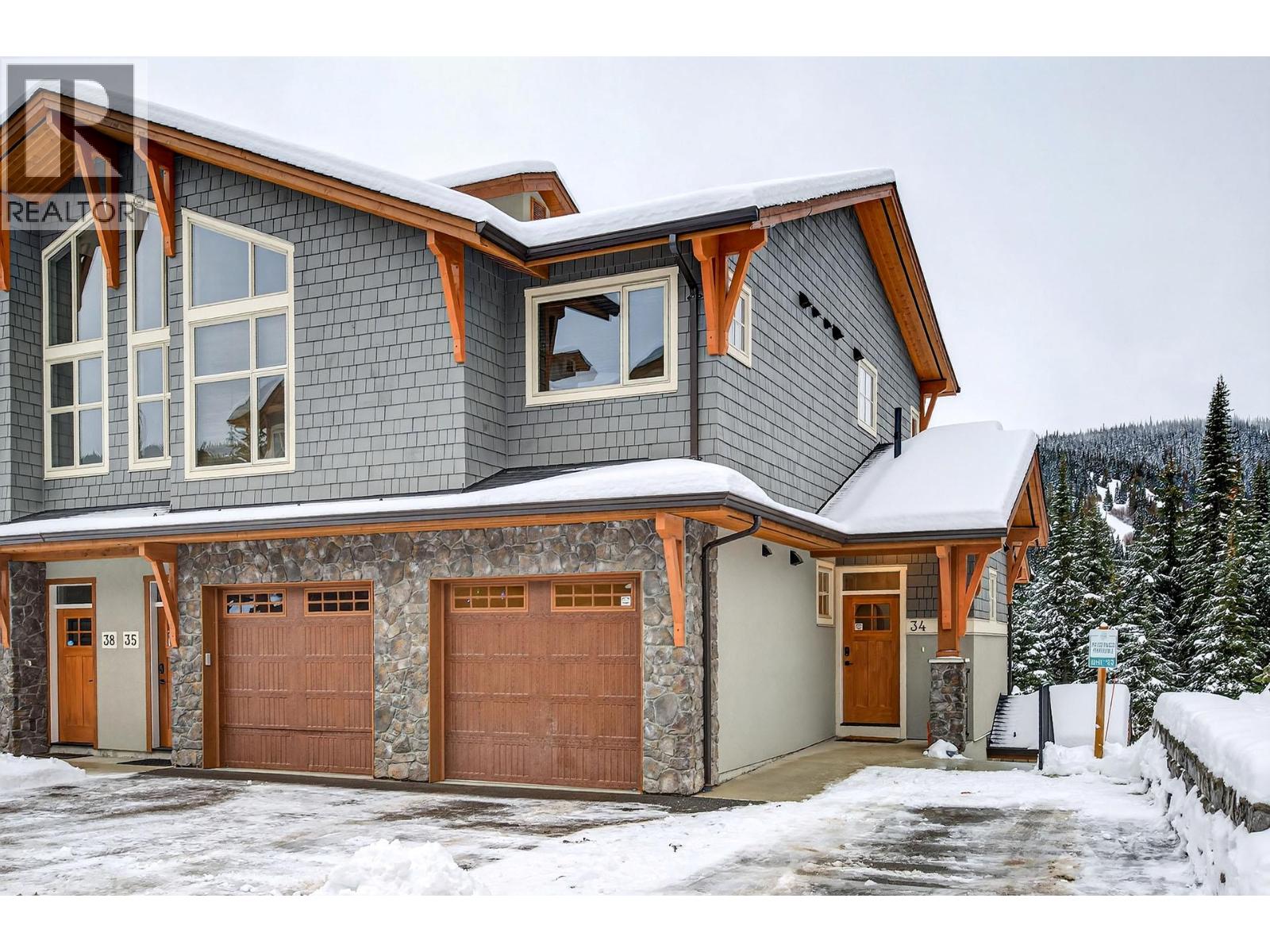 5025 VALLEY Drive Unit# 34, Kamloops, British Columbia