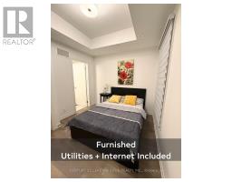 ROOM 3 - 9 SPRUCE PINES CRESCENT, Toronto, Ontario