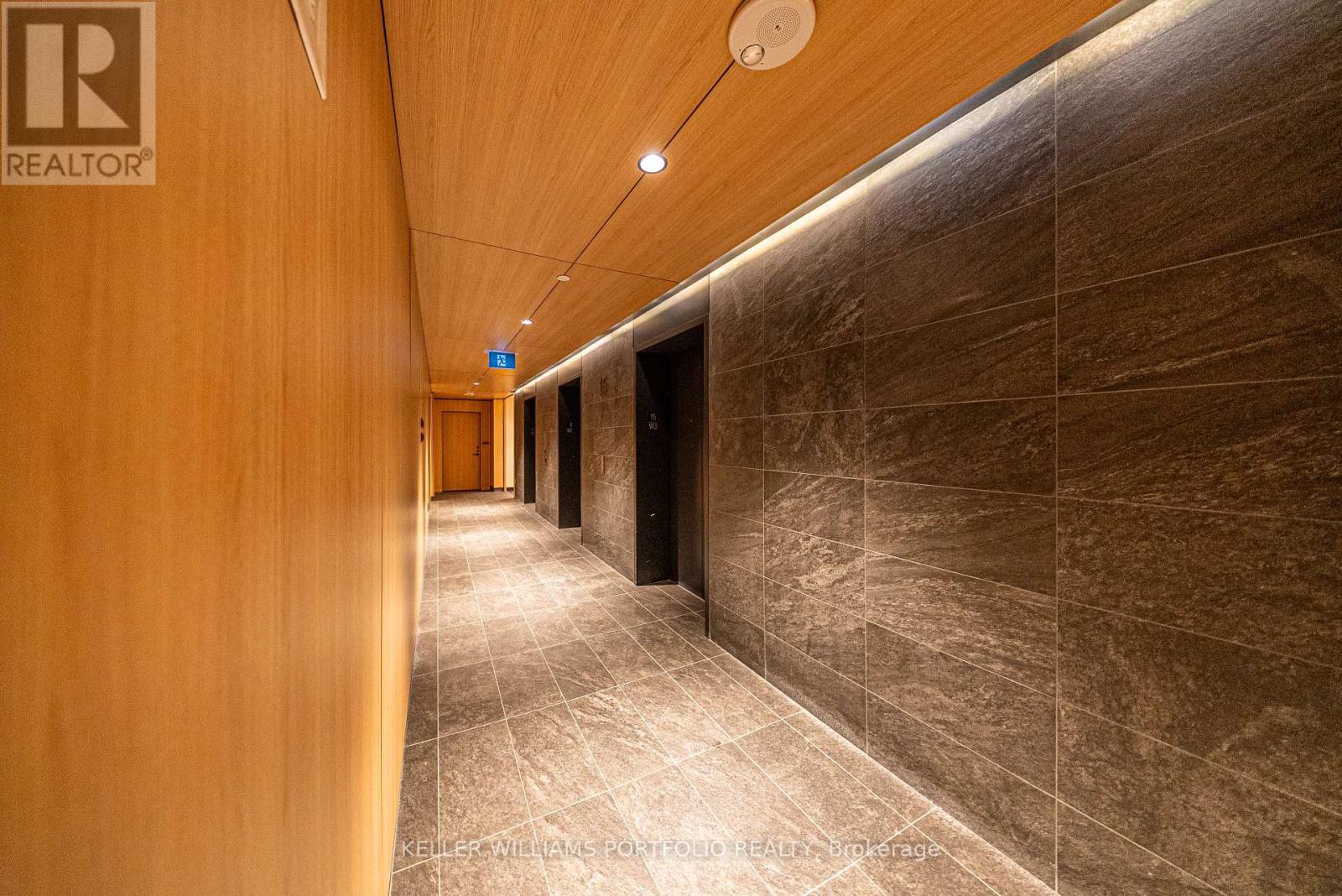 1512 - 35 Mercer Street, Toronto, Ontario  M5V 1H2 - Photo 18 - C12628784