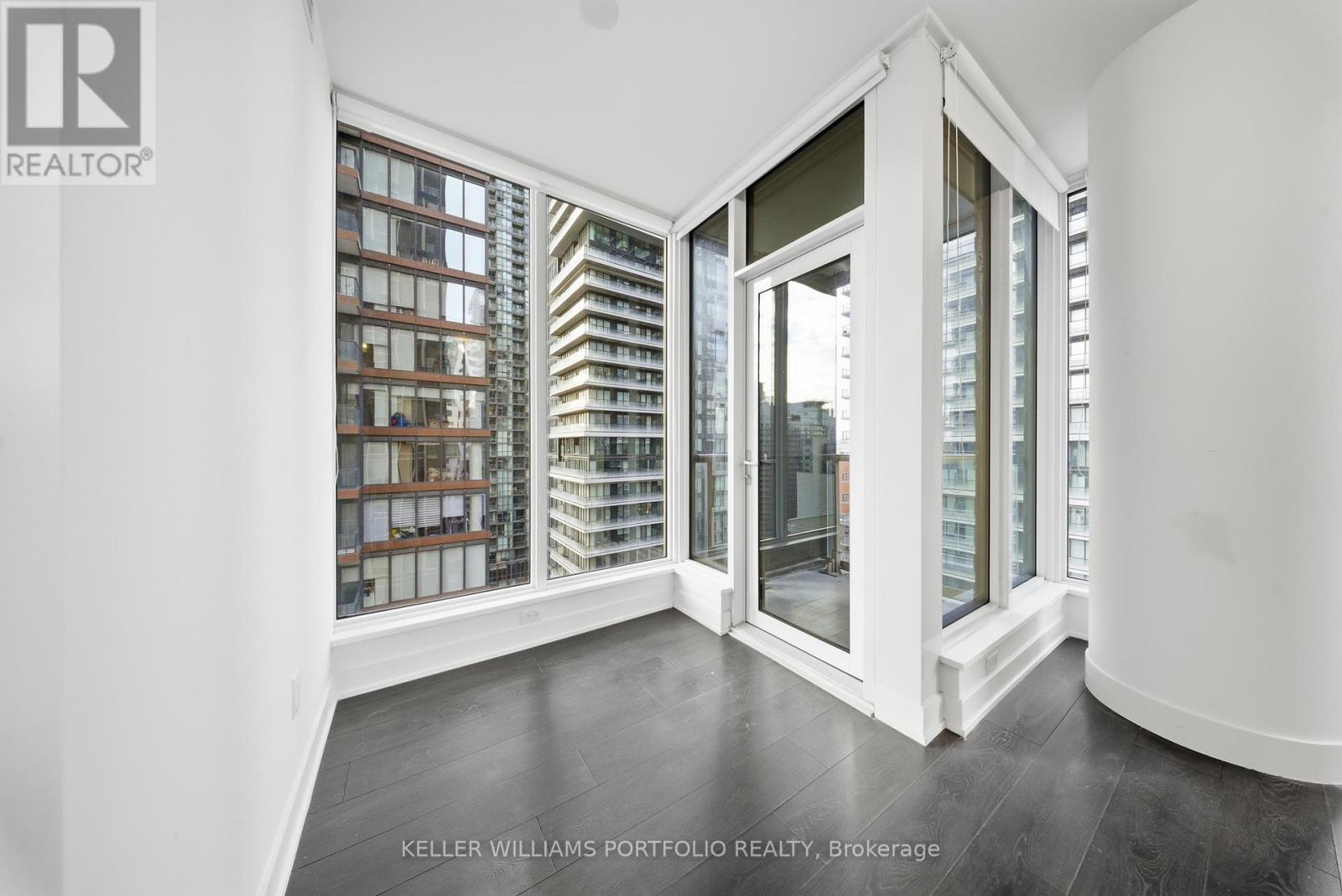 1512 - 35 Mercer Street, Toronto, Ontario  M5V 1H2 - Photo 9 - C12628784