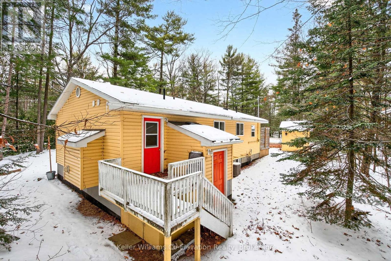 1326 Tiny Beaches Road N, Tiny (Lafontaine), Ontario  L9M 0H3 - Photo 27 - S12602382