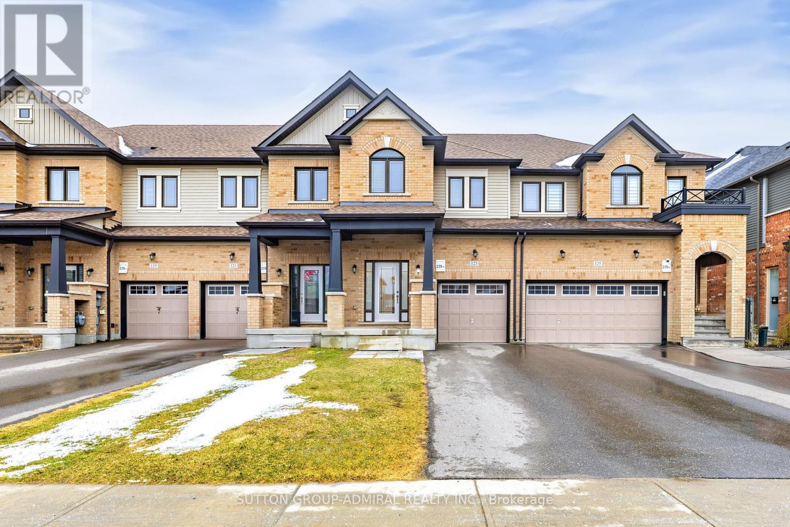 123 ARNOLD CRESCENT, New Tecumseth, Ontario