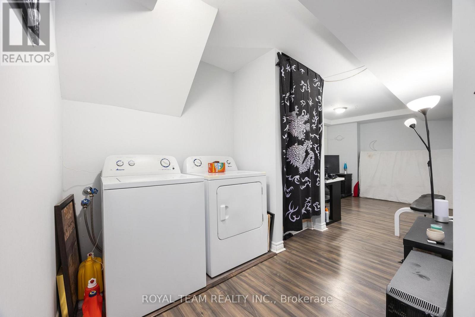 218 Richardson Crescent, Bradford West Gwillimbury (Bradford), Ontario  L3Z 0R6 - Photo 25 - N12628754