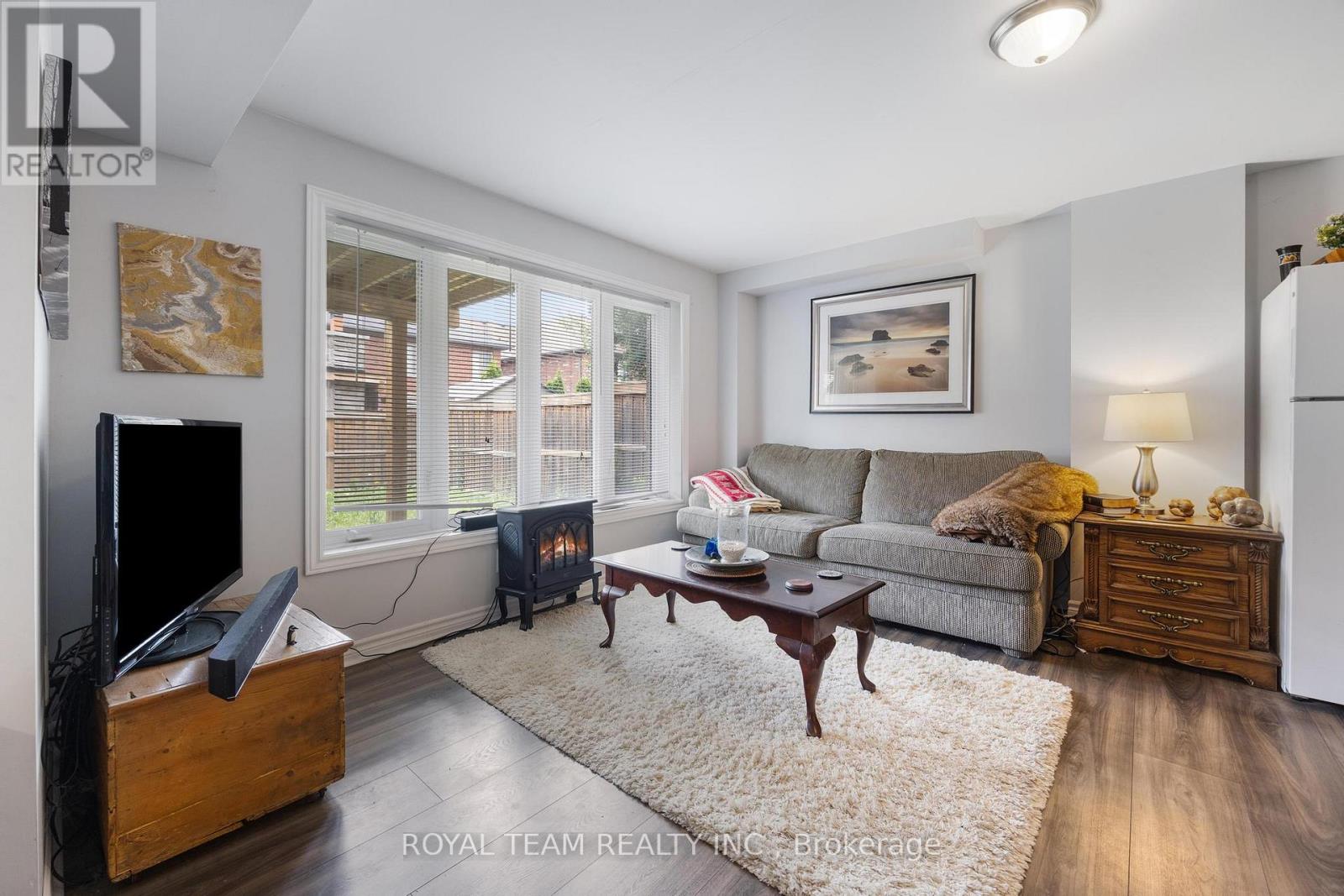 218 Richardson Crescent, Bradford West Gwillimbury (Bradford), Ontario  L3Z 0R6 - Photo 29 - N12628754