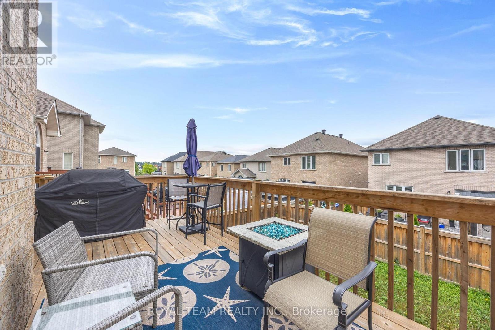 218 Richardson Crescent, Bradford West Gwillimbury (Bradford), Ontario  L3Z 0R6 - Photo 35 - N12628754