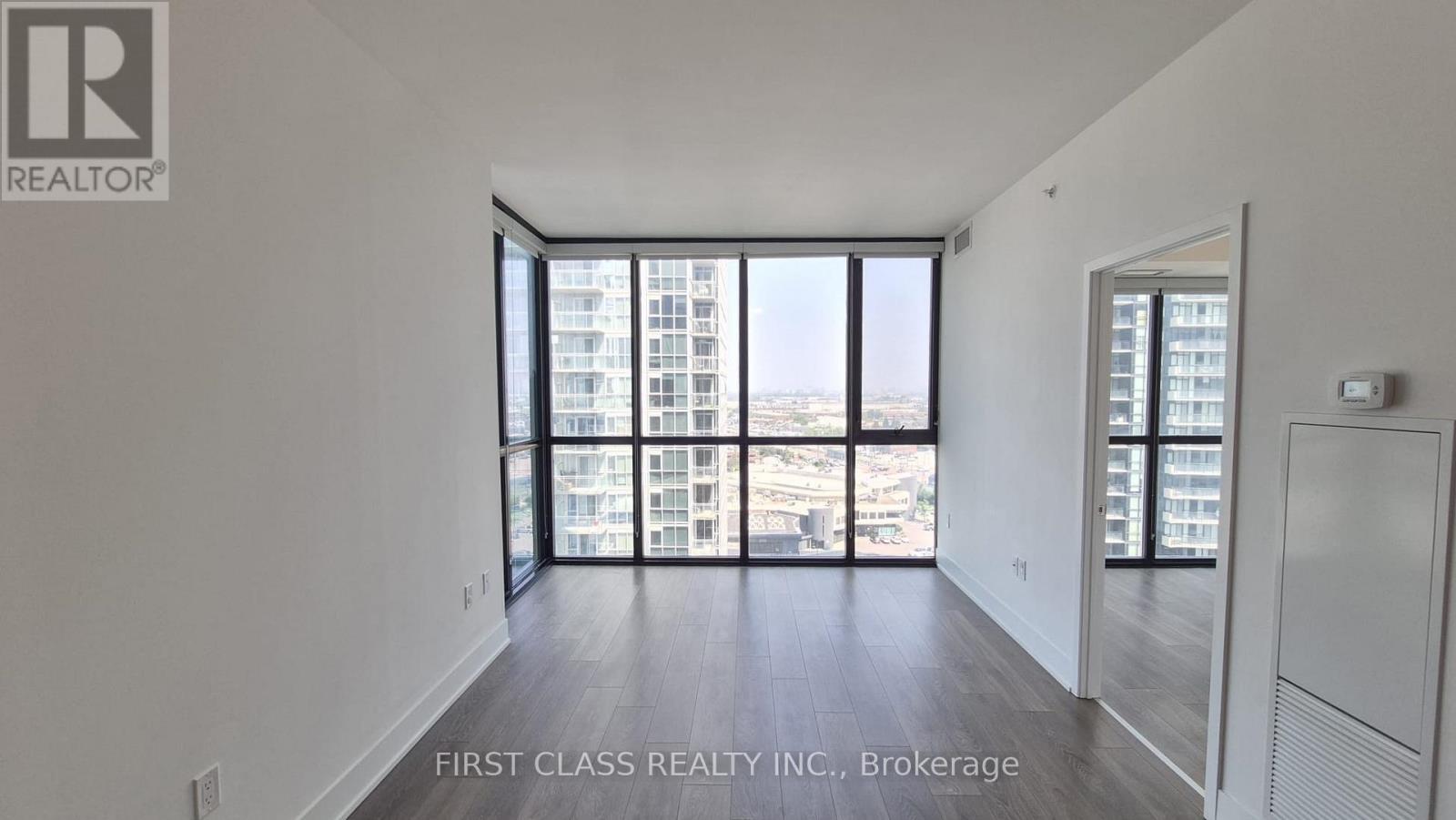 1309 - 2916 Highway 7, Vaughan, Ontario  L4K 0K6 - Photo 3 - N12628758