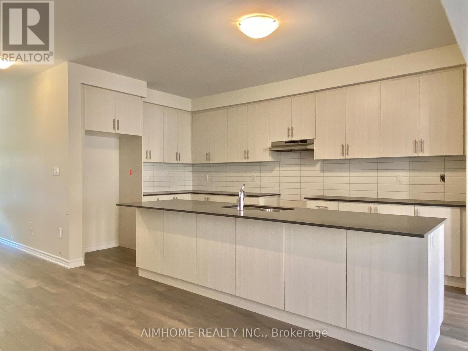 21 Viola St. Street, East Gwillimbury, Ontario  L9N 0T6 - Photo 16 - N12628790