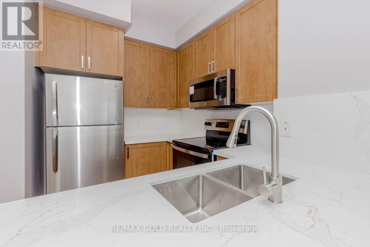 2102 - 220 Burnhamthorpe Road, Mississauga, Ontario  L5B 4N4 - Photo 12 - W12628744