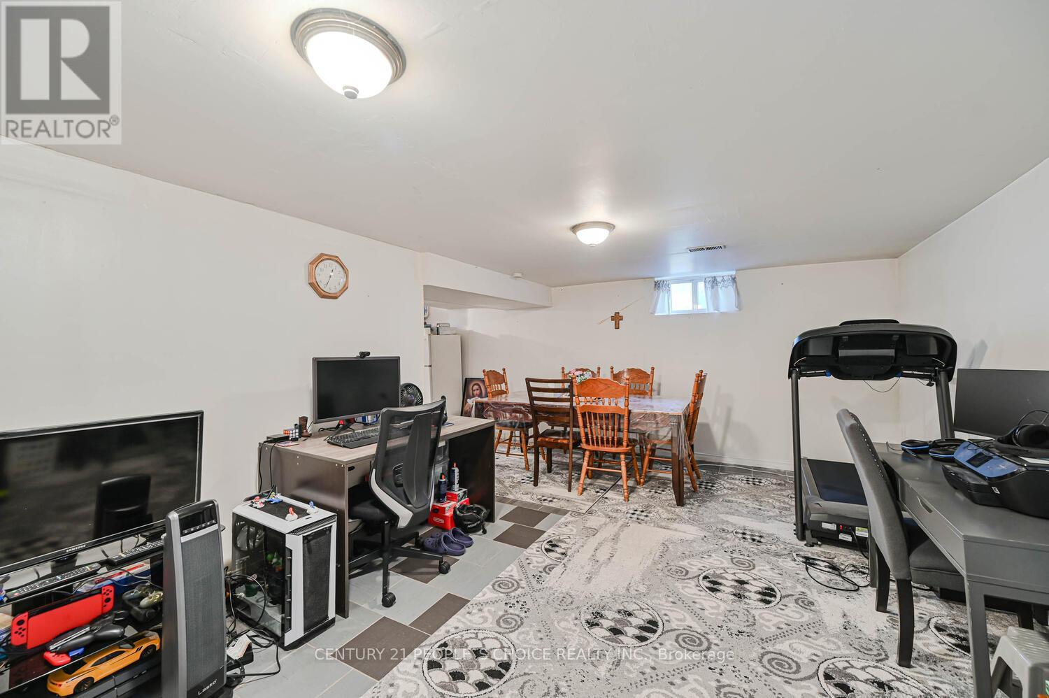 196 Taysham Crescent, Toronto, Ontario  M9V 1X7 - Photo 41 - W12628760