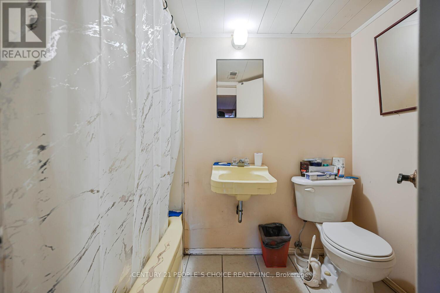 196 Taysham Crescent, Toronto, Ontario  M9V 1X7 - Photo 46 - W12628760