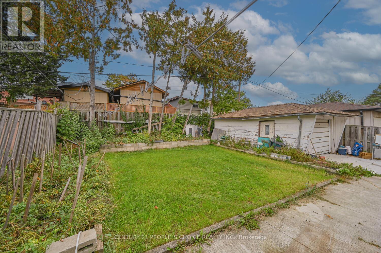 196 Taysham Crescent, Toronto, Ontario  M9V 1X7 - Photo 8 - W12628760