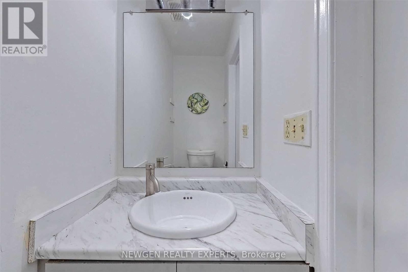 19 - 28 Rexdale Boulevard, Toronto, Ontario  M9W 5Z3 - Photo 7 - W12628770