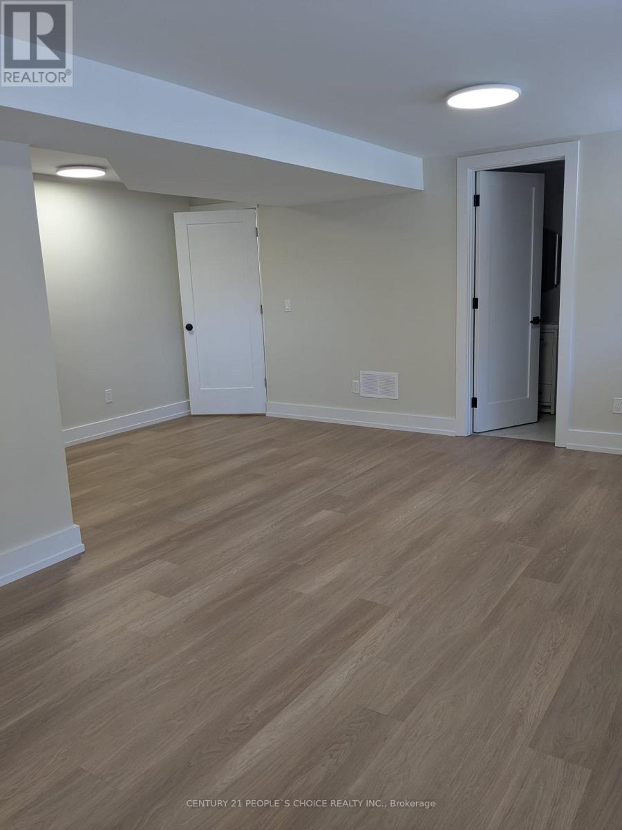 Basement - 313 Ranee Avenue, Toronto, Ontario  M6A 1N9 - Photo 8 - W12628776