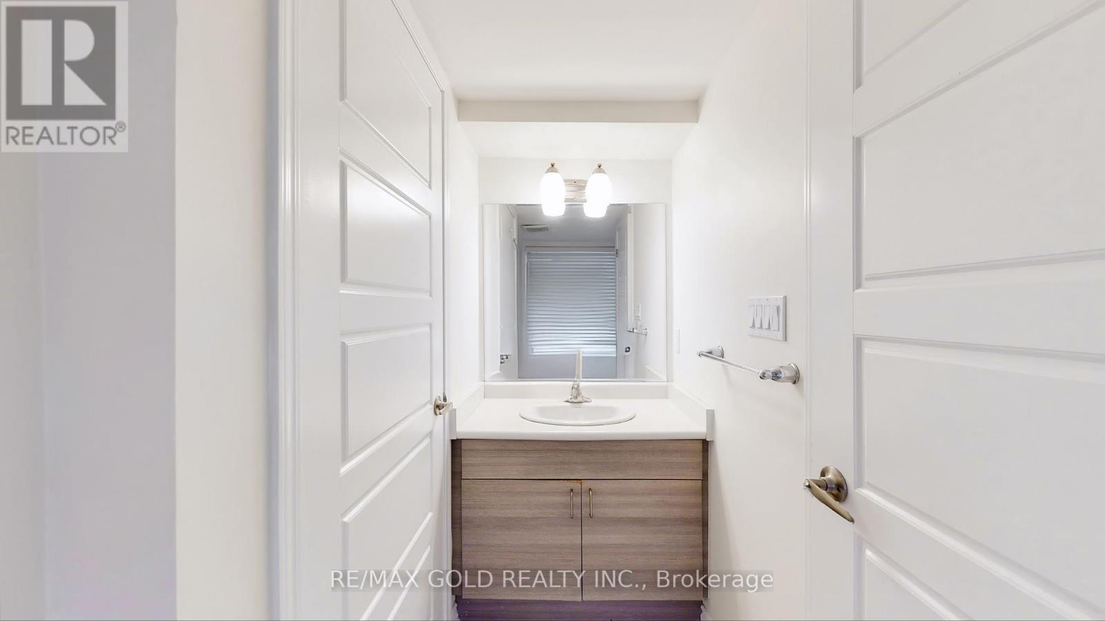 86 Locker Place, Milton (Fo Ford), Ontario  L9E 1E8 - Photo 21 - W12628792