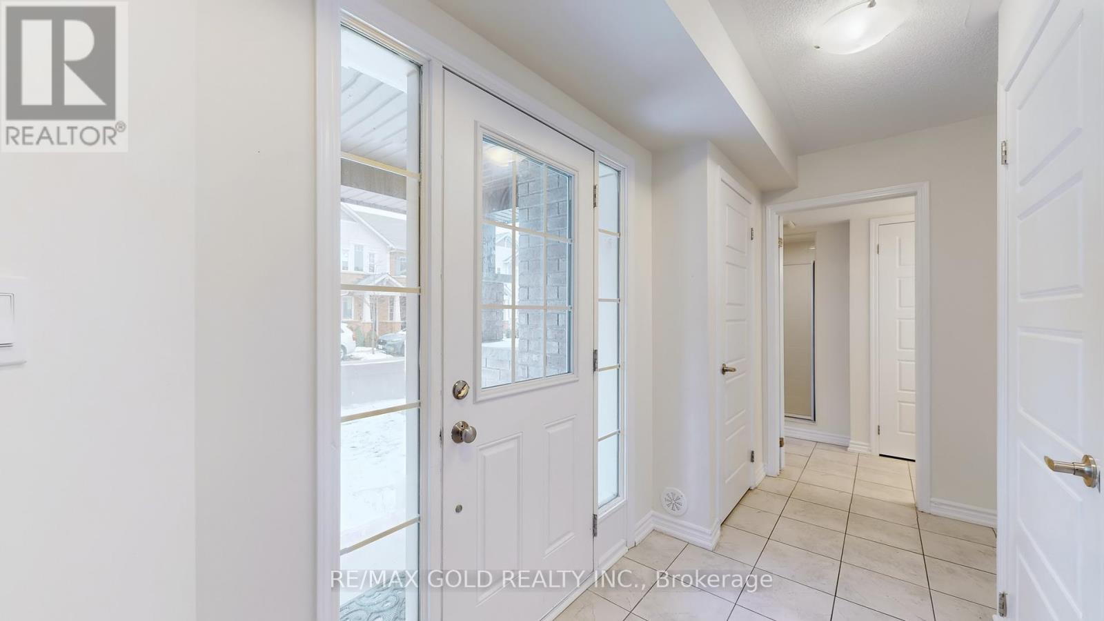 86 Locker Place, Milton (Fo Ford), Ontario  L9E 1E8 - Photo 23 - W12628792