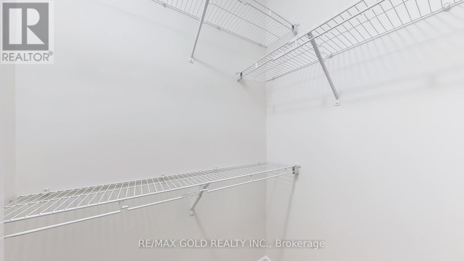 86 Locker Place, Milton (Fo Ford), Ontario  L9E 1E8 - Photo 29 - W12628792