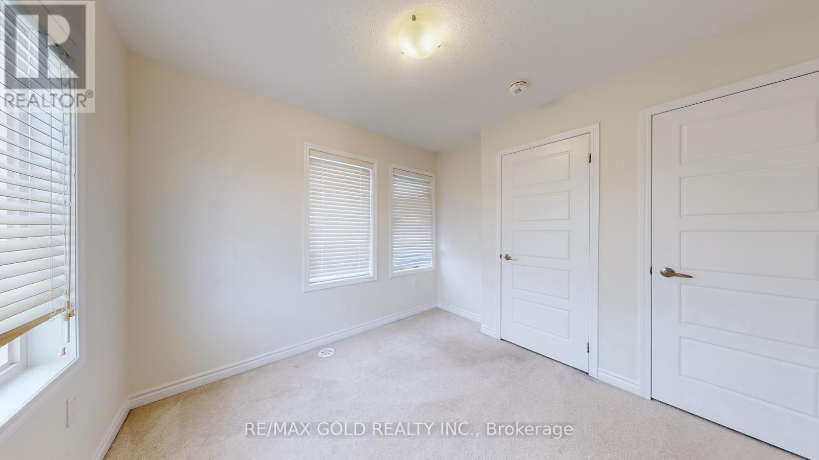 86 Locker Place, Milton (Fo Ford), Ontario  L9E 1E8 - Photo 36 - W12628792