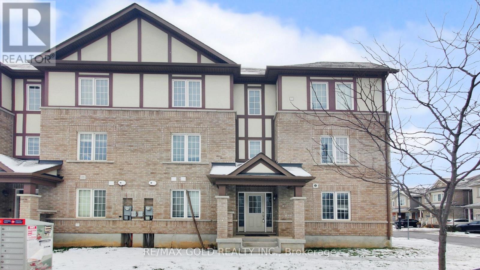 86 Locker Place, Milton (Fo Ford), Ontario  L9E 1E8 - Photo 5 - W12628792