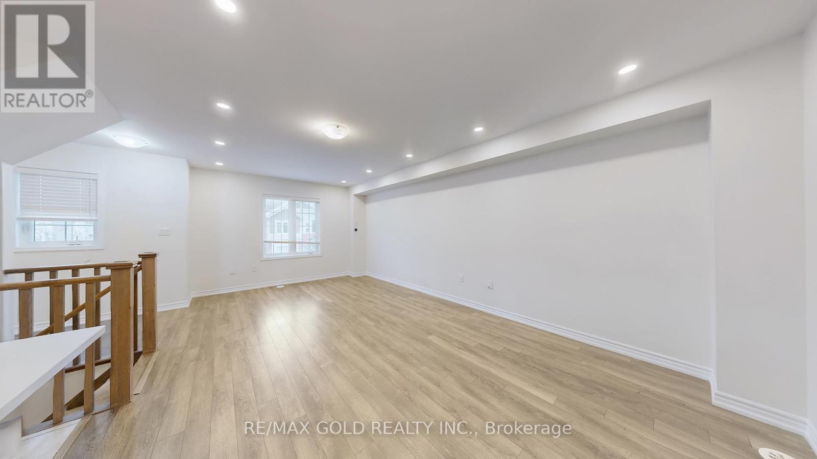 86 Locker Place, Milton (Fo Ford), Ontario  L9E 1E8 - Photo 8 - W12628792