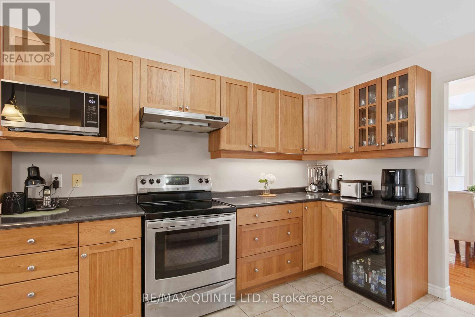 43 Gavey Street, Belleville (Thurlow Ward), Ontario  K8N 4Z5 - Photo 10 - X12628796