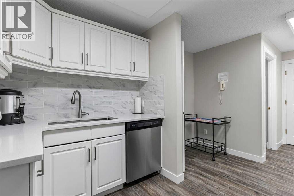 206, 2144 Paliswood Road Sw, Calgary, Alberta  T2V 5K2 - Photo 39 - A2268000