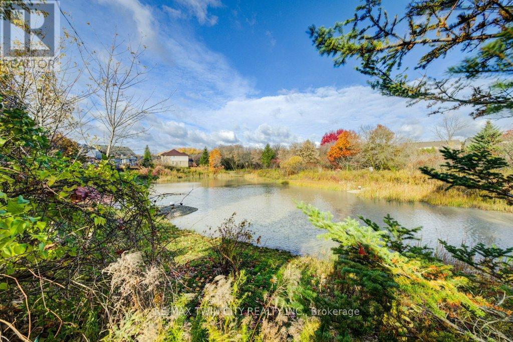 670 Salzburg Drive, Waterloo, Ontario  N2V 2N8 - Photo 47 - X12628714