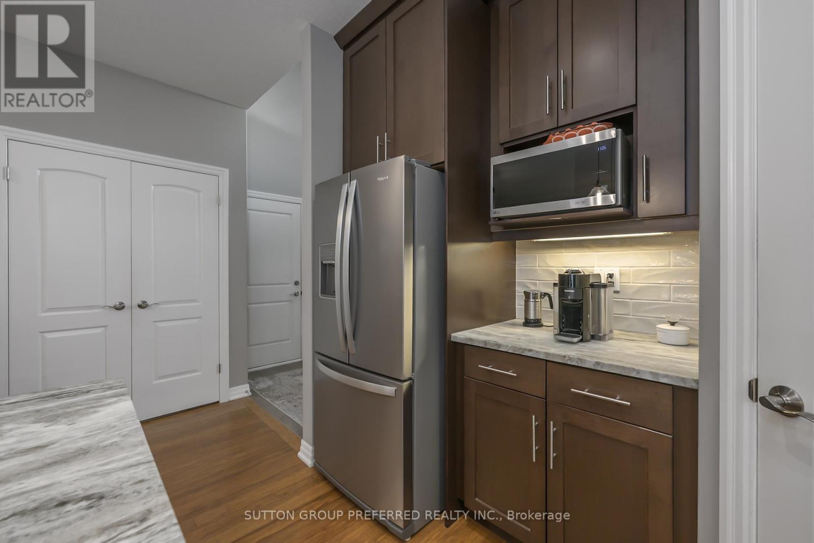 21 Caverhill Crescent, Middlesex Centre, Ontario  N0L 1R0 - Photo 11 - X12628826