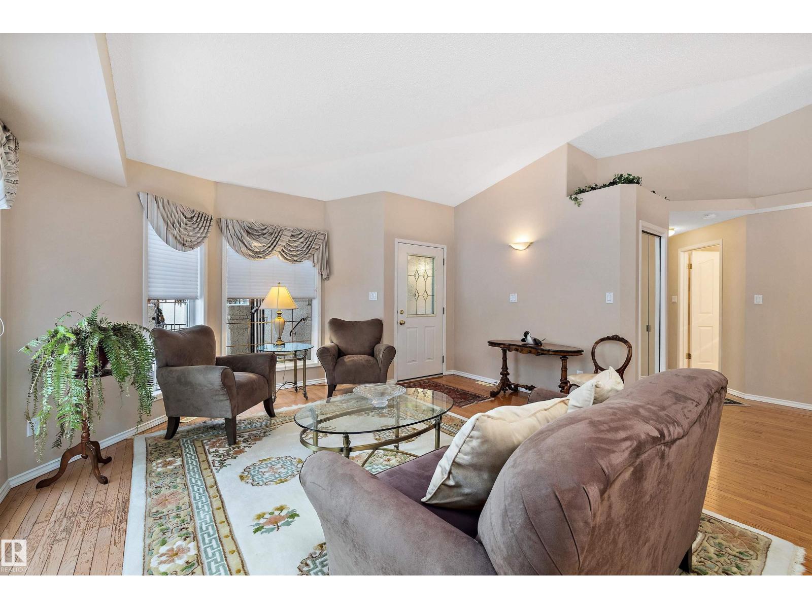 #5 2325 Riverbend Rd Nw, Edmonton, Alberta  T6R 2P9 - Photo 4 - E4467980