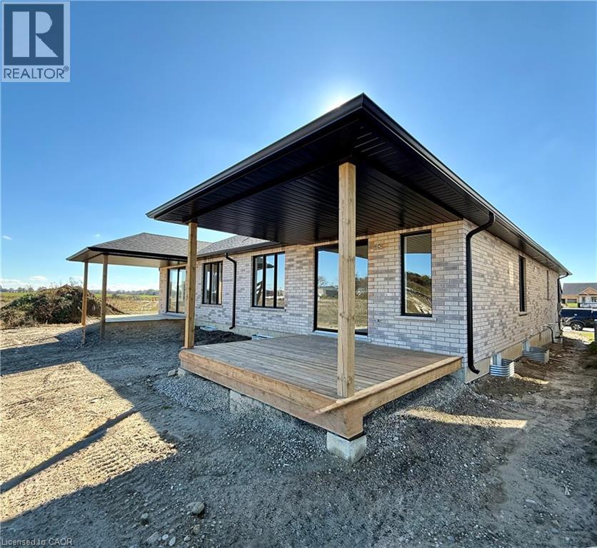 104 Thackeray Way, Harriston, Ontario  N0G 1Z0 - Photo 3 - 40743816