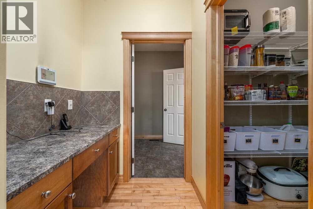 88 Sharp Hill Drive, Rural Rocky View County, Alberta  T4A 0P4 - Photo 17 - A2259077