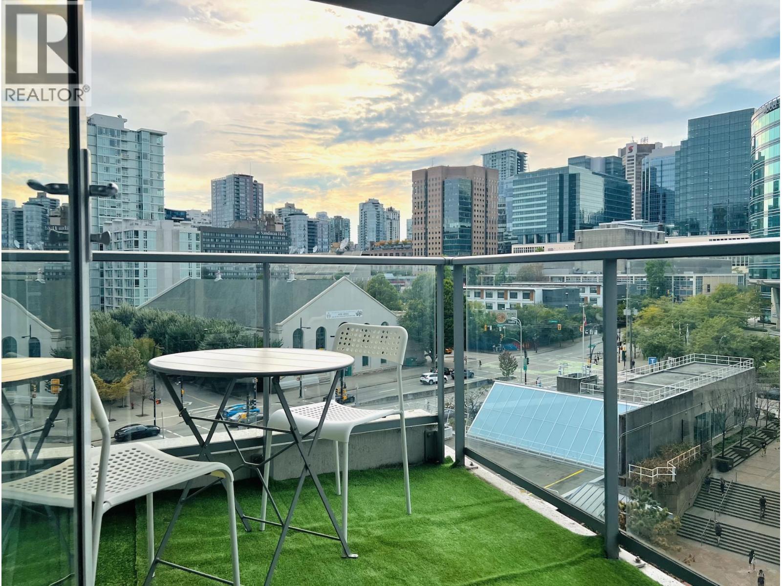 1202 188 Keefer Place, Vancouver, British Columbia  V6B 0J1 - Photo 3 - R3073580